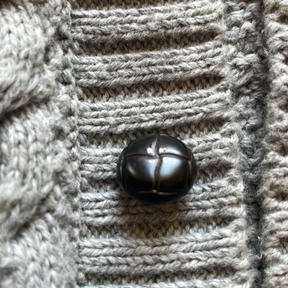 Janie and Jack Cable Shawl Collar Knit Cardigan Gray Heather Size 18-24 months - Picture 4 of 7